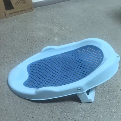 Baby Bathtub Shower Rack Adjustable Seat Reclining Temperature Sensing Foldable Home Use