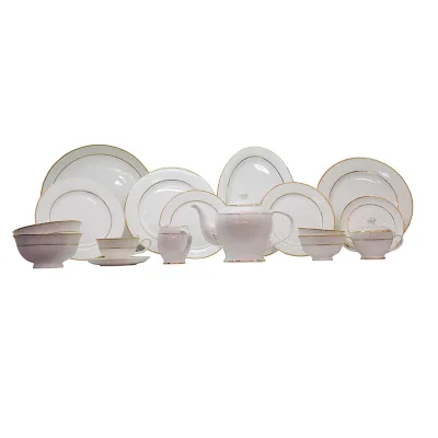 32-Piece Gold Inlay Eco-Friendly Bone China Dinnerware Set for Weddings Hotels Restaurants-Western Style Customizable Logo