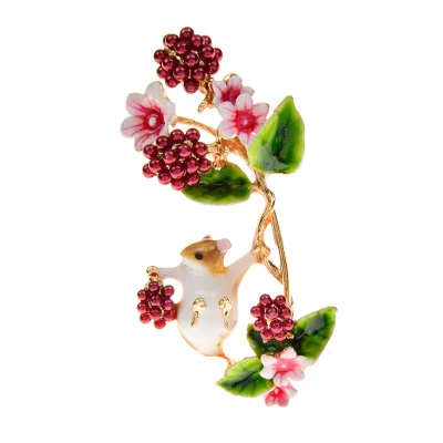 2026 Best Price Cute Animal Accessories Chipmunk Cranberry Brooch Little Squirrel Corsage Brooches