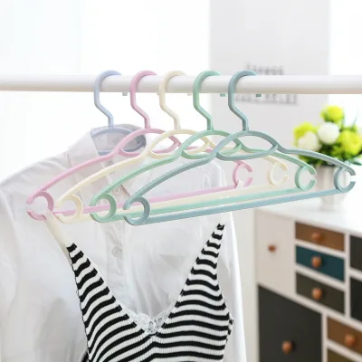 Multifunctional Non-Slip Hanger Coat Clothes Hanger for Adult Shirts Pant Dresses Clip Clothes Drying Rack Plastic Hanger