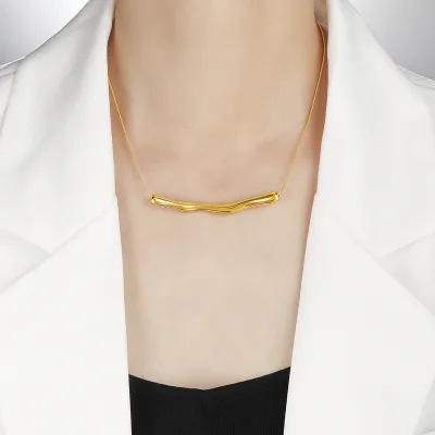 18K Gold Plated Geometric Irregular Pendant Necklace Waterproof Hypoallergenic Stainless Steel Trendy Link Chain Fashionable