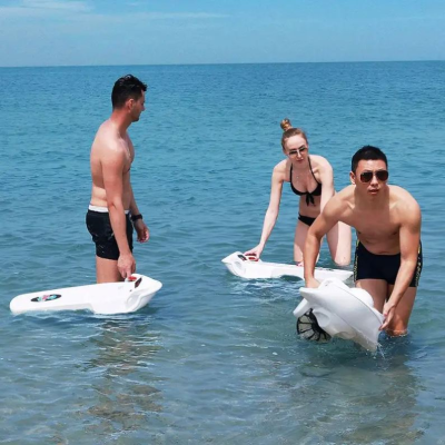 Jet Waterplay Surfing Electric Jetski China Motorboat for Sale