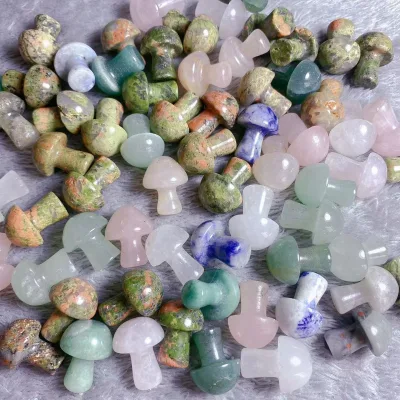 Wholesale Natural Hand Carved Crystal Mushroom Folk Crafts Reiki Gemstnone Crystal Small Size Mushroom Used to Decorate