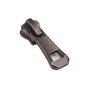 Wholesale New Innovation #5 Spray Painting Custom Colors Zipper Sliders Special Puller