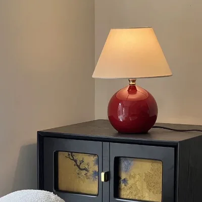 Retro Glossy Red Ceramic Table Lamp 30CM Small Bedside Lamp Simple DC AC Touch Control Oval Glass Shade Bedroom Living Room