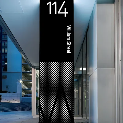 Waterproof and Durable Outdoor Tourist Information Signs and Parking Lot Signs for Street-level Tourist Attractions