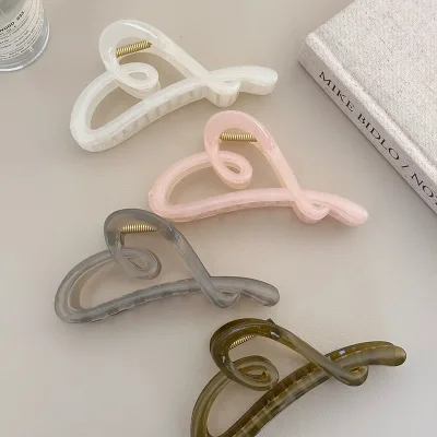 Wholesale Cheap Hair Accessories Simple Wavy Plastic Hair Claw Clip 12cm Large Jaw Hair Clip for Lady Women