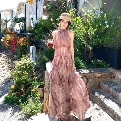 Pink and purple Gradient Neckline Dress with Suitable for Beach Travel Beach-themed Long Dress