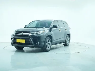 2019 Highlander 7-Seater Midsize SUV 2.0T Petrol Turbo High Aesthetic Value Ample Fuel Options Dark Interior Color Left