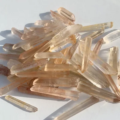 Wholesale Natural Raw Crystal Points White Crystal Stripe clear Quartz Crystal Point