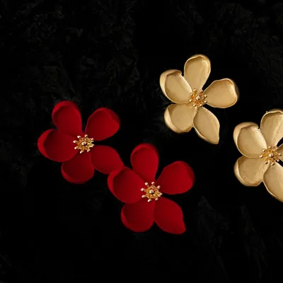 Seattle Holiday Retro Exaggerated Flower Earrings