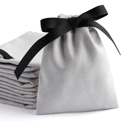 Wholesale 8*10cm Suede Pouch Bag With Drawstring Jewelry Ring Storage Bag Portable Gift Bag for Wedding Bridesmaid Favor