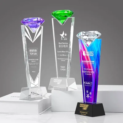Wholesale Custom Size Diamond Crystal Award Trophy with Business Style and Gift Box Packaging