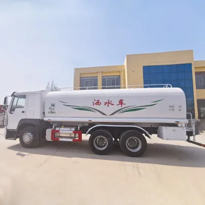 China Manufacturer Water Spray Truck 6x4 Watering Vehicle Green Spray Trucks for Export