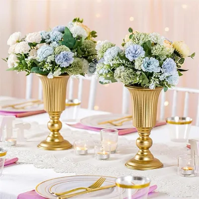 American Vintage Metal Vase White Gold Stemted Tall Desktop Planter Dried Flower Pot for Home Living Room Decoration