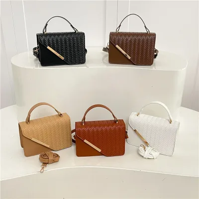 Winter New Arrival Fashionable Wool Handbag Casual Trendy Minimalist Elegantly Sophisticated Versatile Commuting