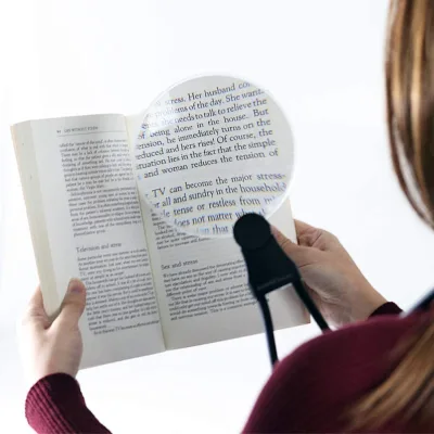 High Quality Custom  3X 6X Hands Free Hanging Neck Magnifier, Multi-pose Use Desktop Handheld Hanging Neck Magnifying Glass