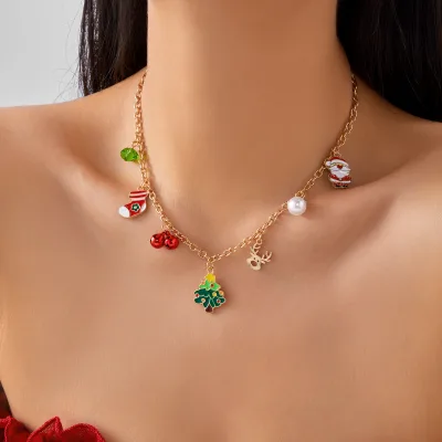 Cartoon Christmas Tree Snowflake Pendant Necklace for Women, Gold-Plated Design, Versatile and Fashionable, Hot Selling