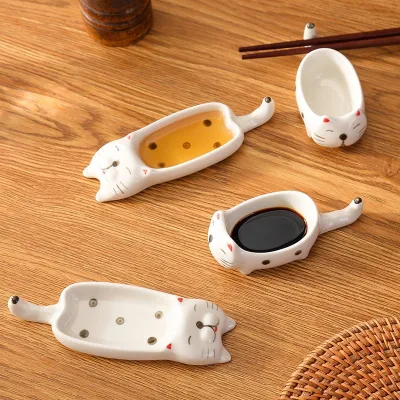 Japanese Style Cute Cat Ceramic Seasoning Dish Chopstick Holder Snack Dipping Dish