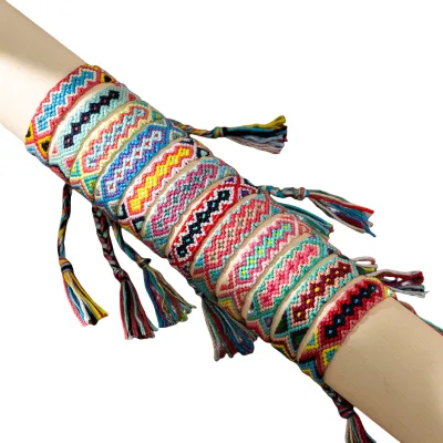 Attractive Design Hand-woven Bracelet Tassel Rainbow Friendship Adjustable Fabric Bracelets with Best Services