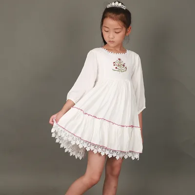 White Color Baby Girl Dress Wholesale Manufacturer Factory Price Toddler Party Dress with Pink Button Viscose Embroidered Dress