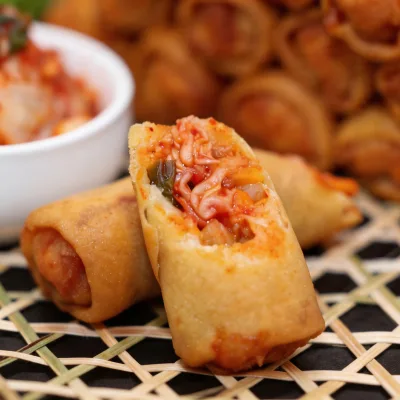 IQF Frozen Fried Kimchi Spring Roll Crispy Asian Snack Professional Manufacturer Wholesale Bag Pack