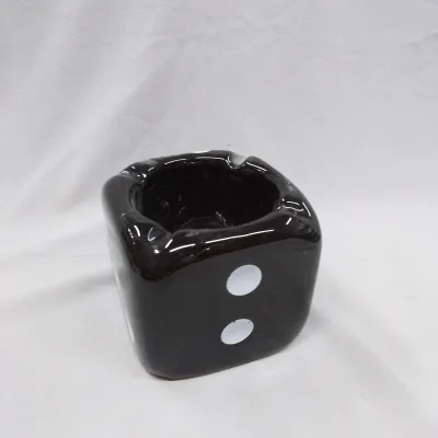 Customizable 3D Dice Shaped Ceramic Ashtray for Living Room & Hotels Festive Halloween Decor