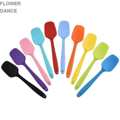 Factory Wholesale Cookie Tools-Eco-Friendly Heat-resistant Non-stick Silicone Rectangular Cake Butter Scraper