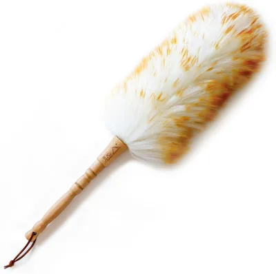 CARCATICZ Lambswool Dusters with Solid Wooden Handle Flexible Head Anti-Static Comfortable Grips Long Feather Duster for Car