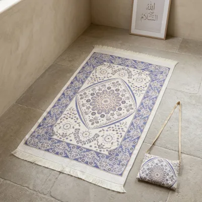 High Quality Custom Design Islamic Travel Super Soft Foldable Portable Polyester Muslim Prayer Mat with Bag