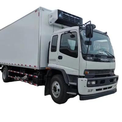 Chinese New Low Price Vehicle 1suzu 5T 6T 8T 10T 12T Refrigerated Lorry Fish and Meet Transport Cold Box Truck for Sale
