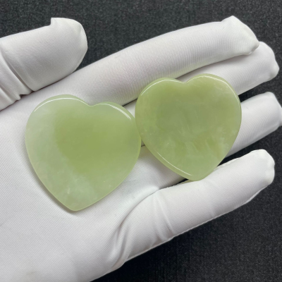 2026 Sodalite Hand Carved Healing Crystal Green Aventurine Jade Pocket Palm Thumb Worry Stone