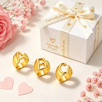 Non Tarnish Designer Chunky Alphabet A-Z Letter Ring Minimalist Stainless Steel 18K Gold Initial Finger Rings for Women