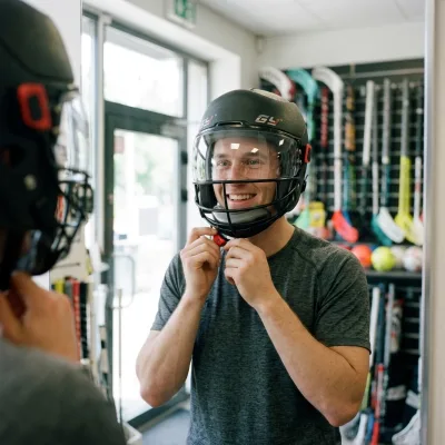 Field Hockey Face Mask with Clear Visor and Steel Cage Adjustable Head Strap Dual Density Foam Custom Logo