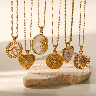 European American Retro Stainless Steel Necklace the Sun the Star the Moon the Heart Trendy Mother-Of-Pearl Heart Pendant