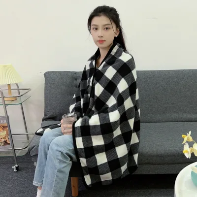 Superior Quality Wholesale Flannel Throw Blanket Winter Office Shawl Polar Sherpa Fleece Blanket