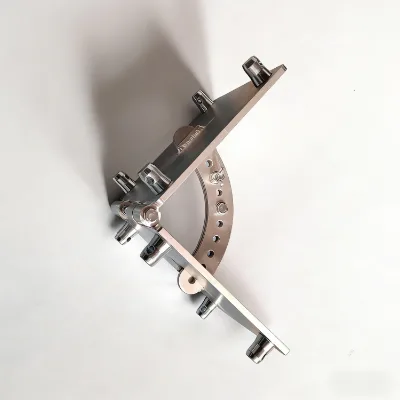 The Truss Hinge Offers a Flexible Rotation Angle Ensuring Stable Load-bearing and a Hassle-free Installation.