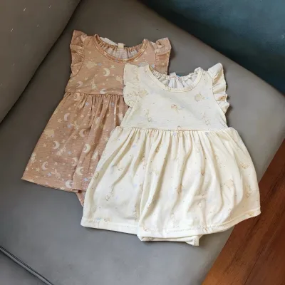 Soft Skin-friendly Cotton Infant Girl Romper Dress Star Moon Rabbit Cartoon Print Flutter Sleeve Baby Loungewear Bodysuit Dress