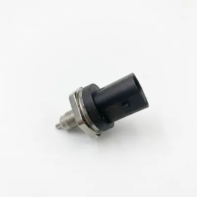 Auto Fuel Rail Pressure Sensor 0261230483 PY8V18541B Suitable for Mazda Land Rover Jaguar Porsche Aftermarket Engine Parts