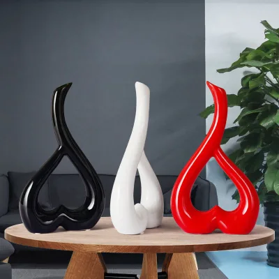 Ceramic Ornaments for Living Room Arrangements Craft Gifts Ceramic Vase Decorations Heart-Shaped Flower Holder