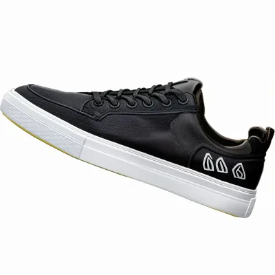 Men's Casual White Leather Low-Top Board Shoes Round Toe Summer Sports Walking Style Upper EVA Insole for Autumn and Winter