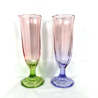 Luxury wine glass with two color