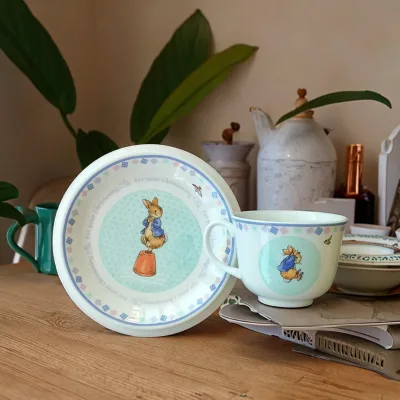 Elegant High-Temperature White Ceramic Plate with Charming Cartoon Brown Mr. Hare Design for Tea Cups & Saucers