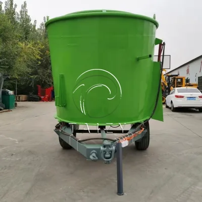 High Quality TMR Cattle Feed Mixer Wagon for Sale