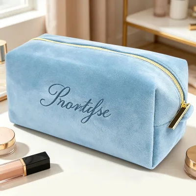 Elegant Soft Cosmetic Bag with Custom Logo for Bridesmaid Gift and Portable Large Capacity Skincare Storage Case