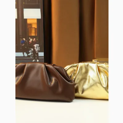 PEIQUAN Elegant Pleated Cloud Crossbody Bag European American New Style High Grade Evening Handbag