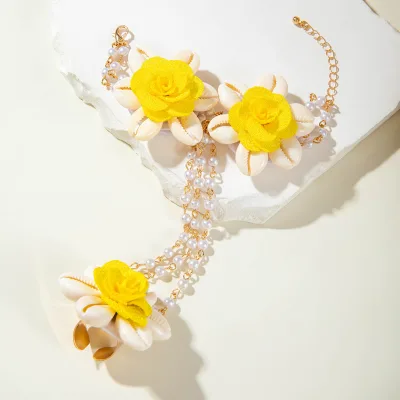 Bohemian Imitation Pearl Charm Bracelet for Southeast Asian Exotic Floral Vacation Style