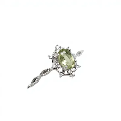Japanese-Style Retro Light-Luxury Olivine-Imitation Tungsten Olive-Shaped Ring Women's Gold-Plated Niche Design Artistic