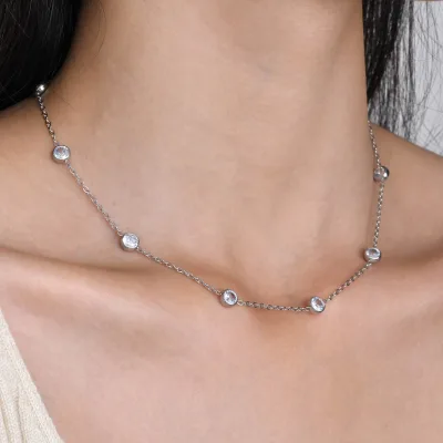 18K Gold Plated Stainless Steel Chain Delicate White Zircon Choker Necklace for Women Parties Valentine's Day Main Stone Diamond