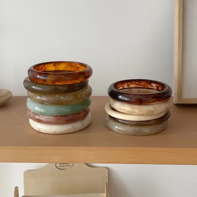 Colorful Smooth Round Resin Fashion Bangles Exaggerated Thin Wrist Gifts Bangles Wholesale